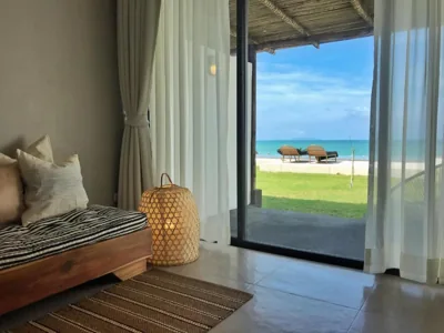 Oceanfront home with sea view — Silan Residence, Koh Phangan - An authentic village experience